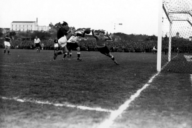 O nascimento do futebol luso