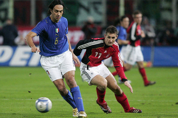 Alessandro Nesta: o Protótipo da Elegância