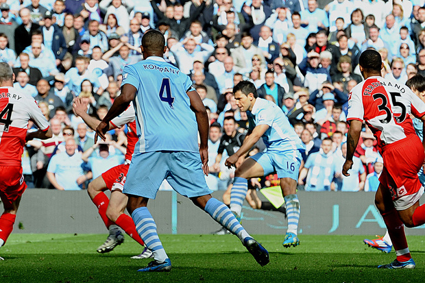 Manchester City x QPR: «Agüeroooooooooo!»