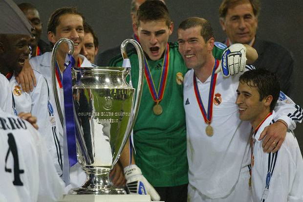 Champions 01/02: Zidane, o mais Galáctico