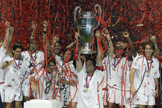 Champions 02/03: A caminhada épica de Ancelotti