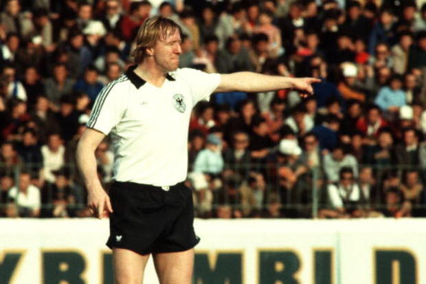 Horst Hrubesch: A Cabeça da Besta