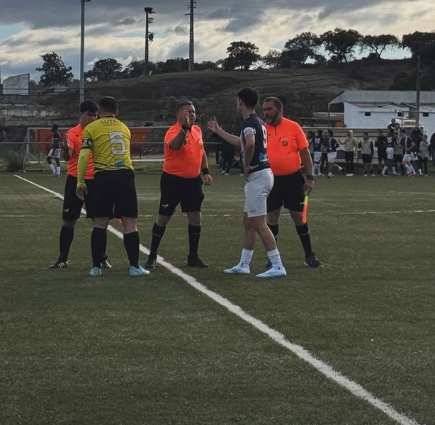 Valenças 1-1 Foros Vale Figueira :: Fotos :: zerozero.pt