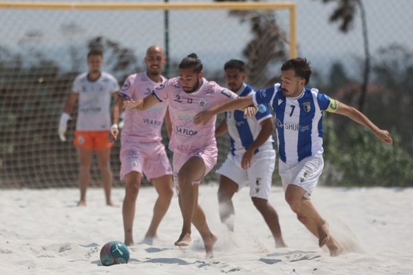 ACD O Sótão sobe novamente à liderança, GD Sesimbra ascende a lugar de playoff