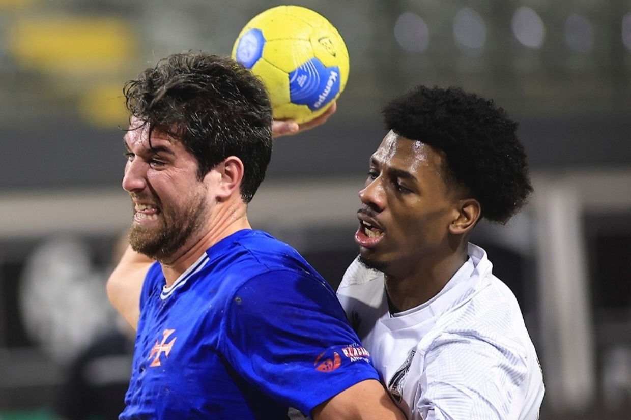 Belenenses confirma renovação de contrato com dez jogadores