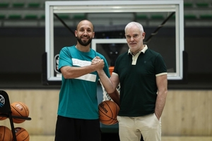 Bernardo Pires é o novo treinador do basquetebol do Sporting