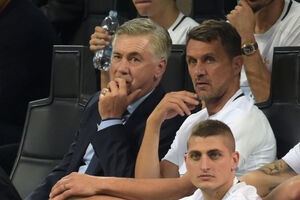 Maldini confirma conversas com Guardiola e Ancelotti: «Não podemos negar»