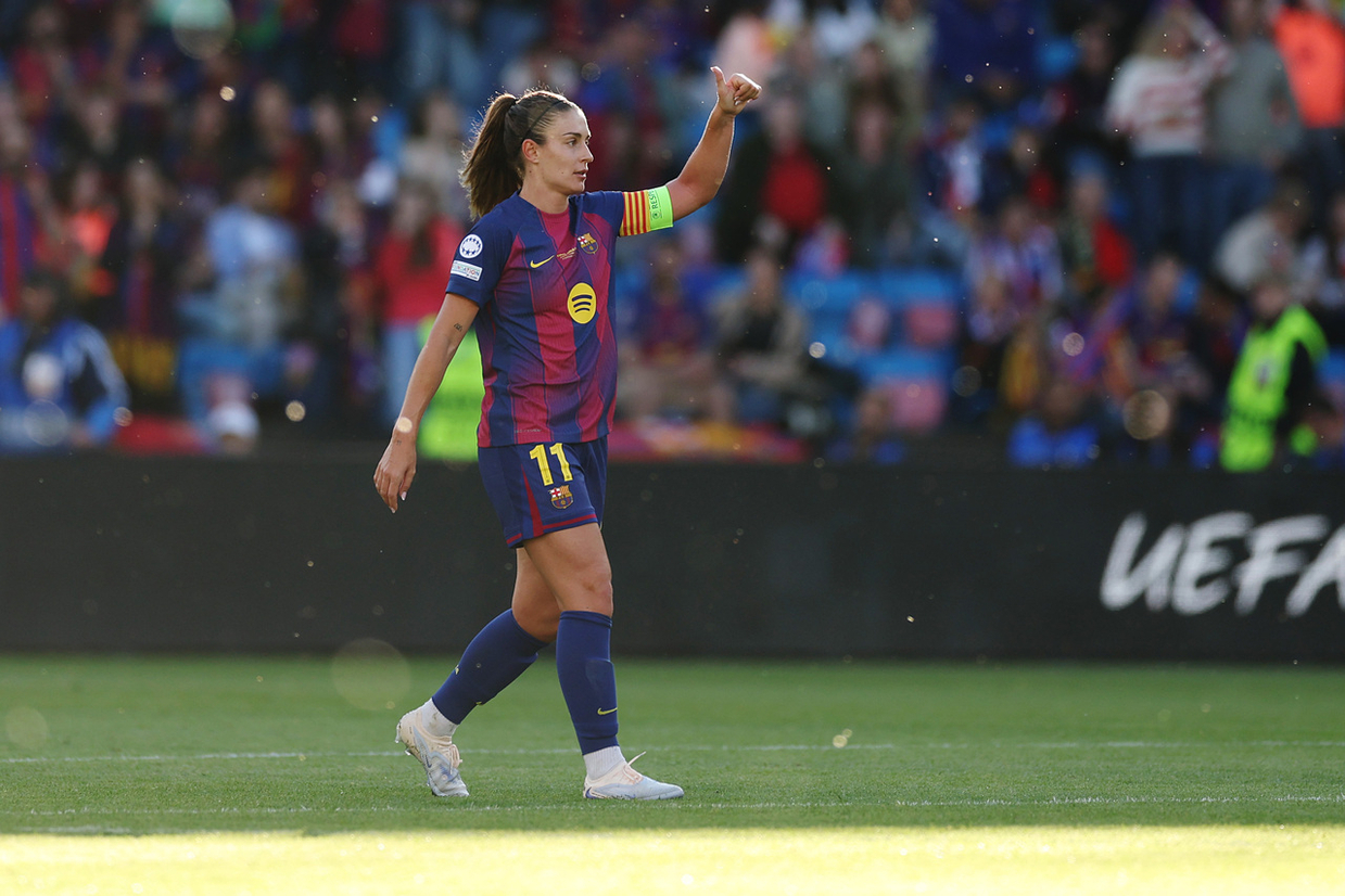 زلزال في الكرة النسائية: أليكسيا بوتيلاس تقترب من مغادرة برشلونة نحو الدوري الإنجليزي