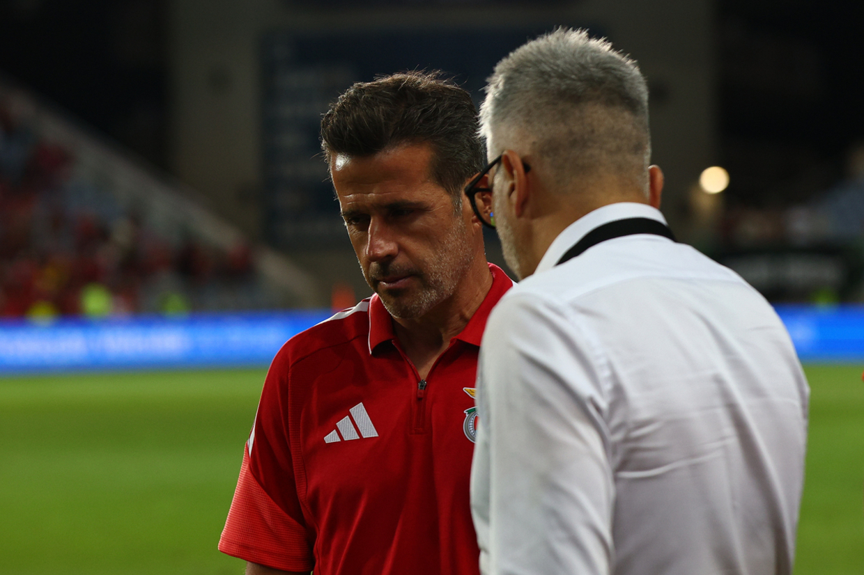 Marco Silva desvaloriza derrota com o Flamengo: «Em maio, nós falamos»