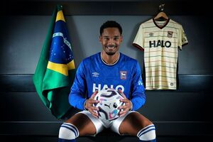 Ipswich Resmi Datangkan Emersonn dengan Rekor Klub