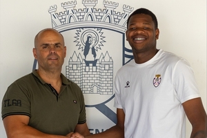 Feirense anuncia dois reforços da formação do Cruzeiro