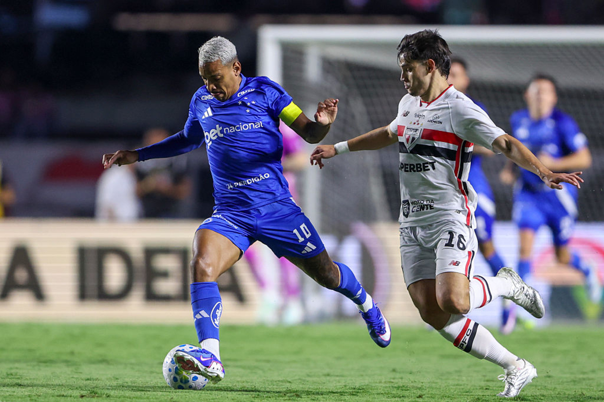 Artur Jorge sofre derrota pesada; Botafogo vence antes de Franclim Carvalho assumir equipa
