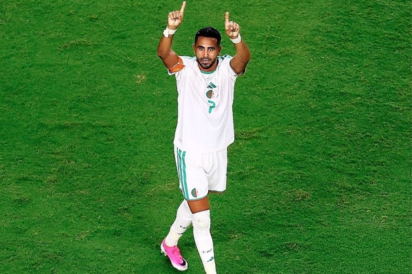 Mahrez retira-se da seleção após eliminação: «Foi o meu sonho desde criança»