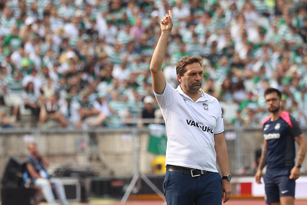 «A missão continua»: Luís Tralhão renova com o Torreense