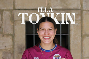 Ella Tonkin reforça o Torreense e completa tripla de anúncios