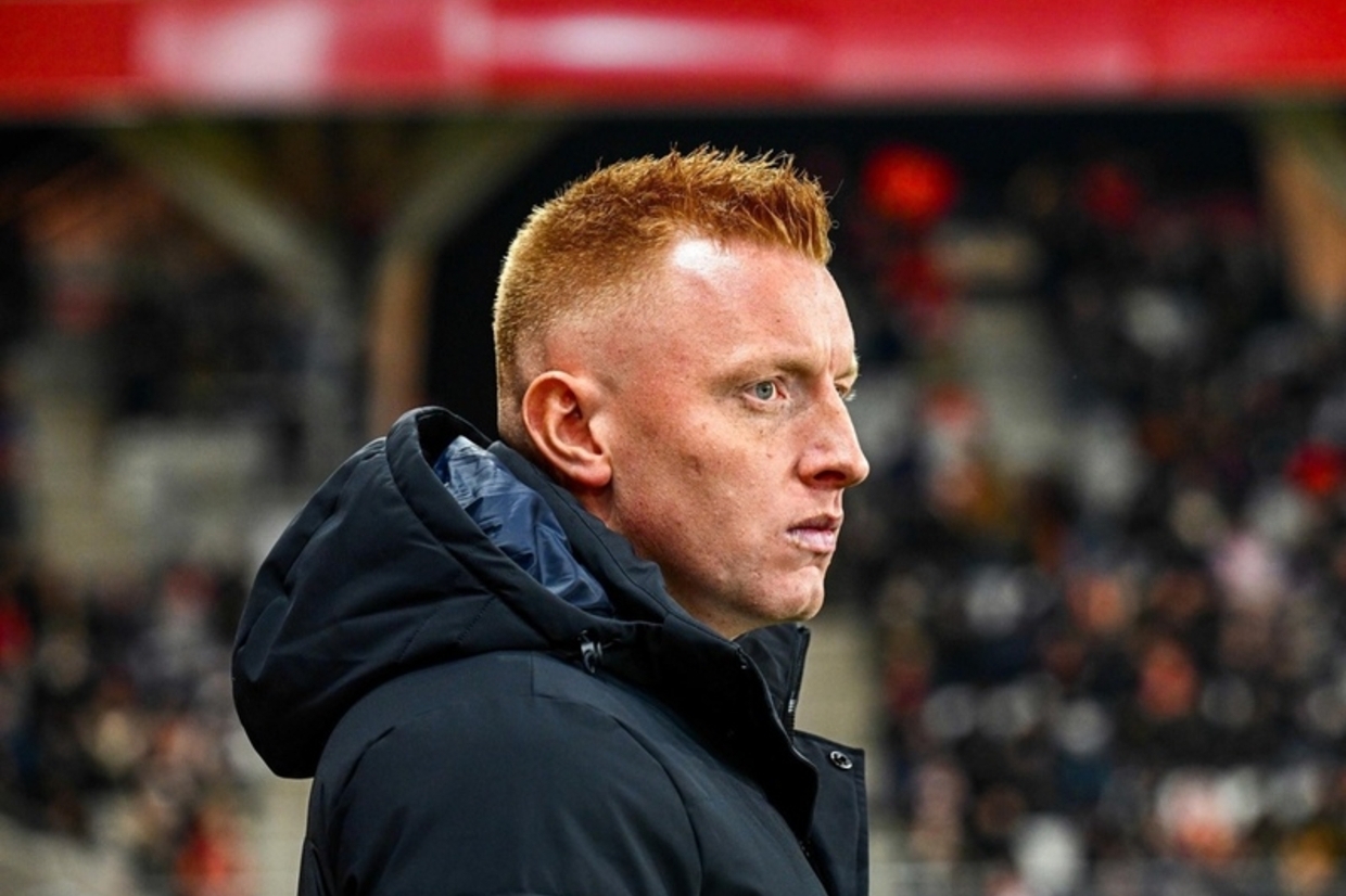 Will Still steps down as Lens boss