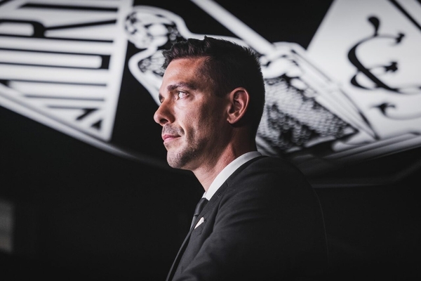 Vitória SC anuncia novo treinador para a equipa principal e regresso à equipa B