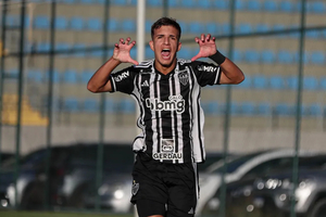 Médio do Atlético Mineiro reforça Nacional por empréstimo 