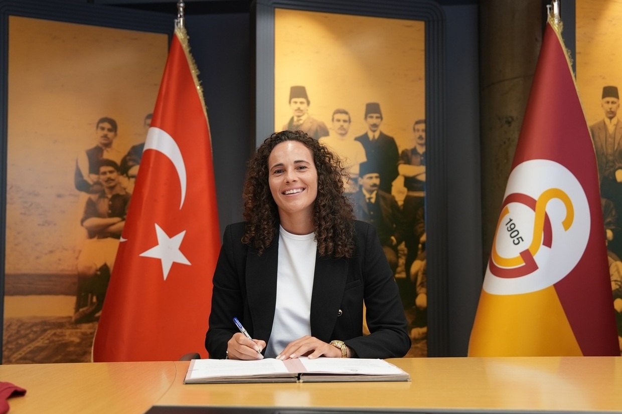 Braga'ya Veda Eden PatrÃcia Morais, Galatasaray'ın Yeni Takviyesi Oldu