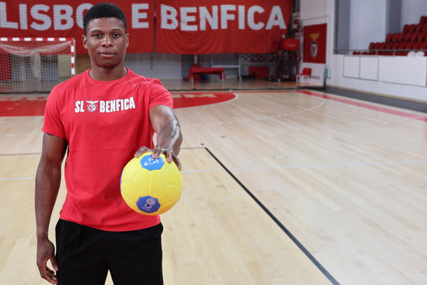 Nove anos depois, Joaquim Nazaré regressa ao Benfica