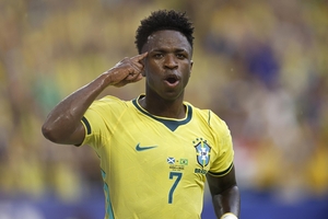 Vinícius Júnior: «Tenho um irmão de sete anos e desejo que ele nunca tenha de viver o ...