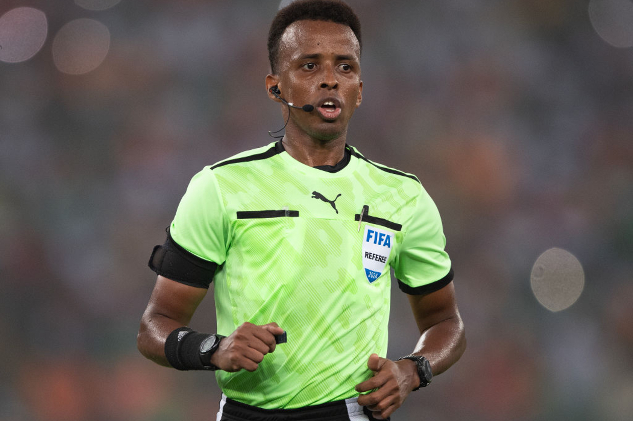 Mundial 2026: árbitro somali afastado devido ao controlo de fronteiras dos EUA