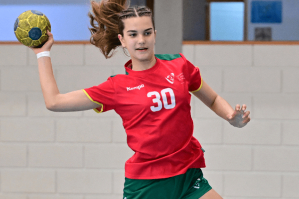 Feminino Sub-16 | Portugal entra a perder no W16 EHF European Open