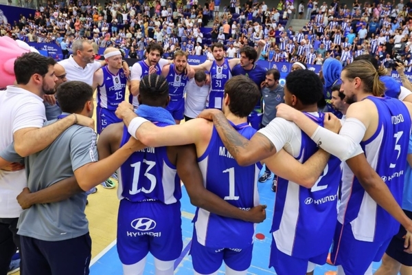FC Porto sagra-se campeão e quebra jejum de dez anos!