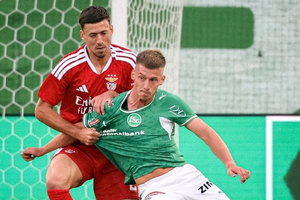 Cinco notas sobre a preocupante derrota do Benfica na Suíça
