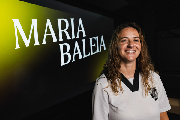 Mais uma renovação: Maria Baleia continua no Vitória SC