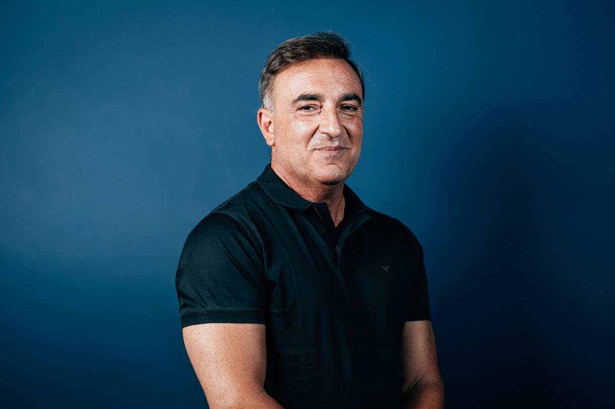 Famalicão confirma saída de Hugo Oliveira e contratação de Carlos Carvalhal