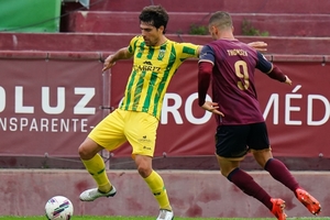 João Afonso continua ao serviço do Tondela até 2029