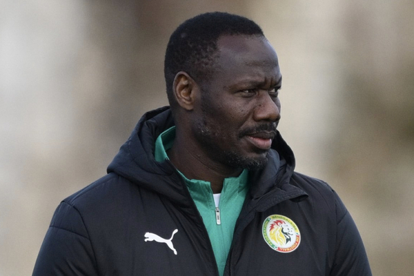 Pape Thiaw deixa o comando técnico da seleção do Senegal