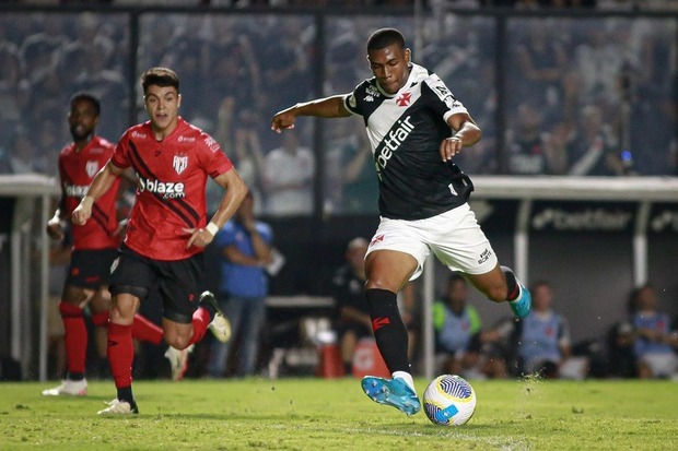 Vasco vs Atlético Goianiense: Intense Clash Ends in Stalemate Vasco vs Atlético Goianiense: Intense Clash Ends in Stalemate