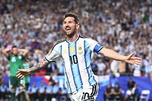 Argentina get the better of Algeria