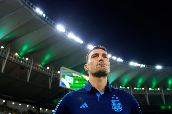 Scaloni: «Pausa para hidratação? Talvez ajude uma equipa um pouco mais fraca»