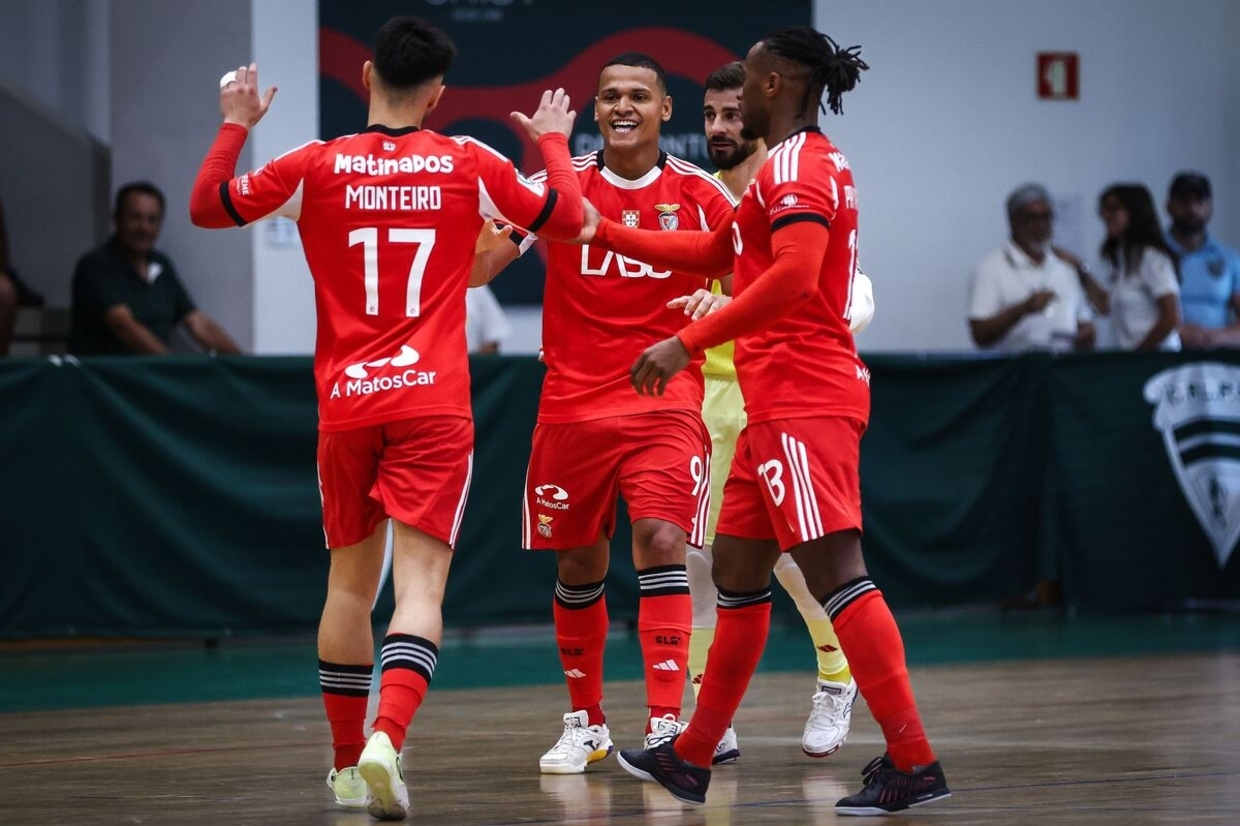 INFO ZZ | Benfica estuda a possibilidade de inscrever Equipa B na III Divisão