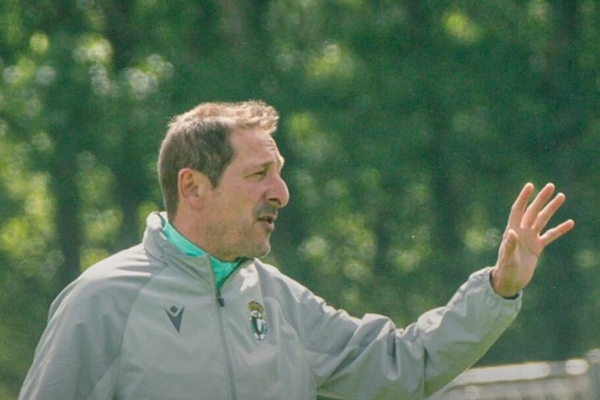 Luis Miguel Ramis assina por duas temporadas com o Osasuna