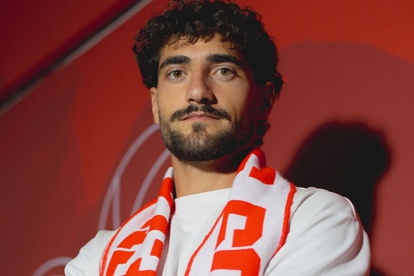 Miguel Sousa fica em definitivo no Leixões