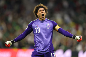 Guillermo Ochoa anuncia fim de carreira