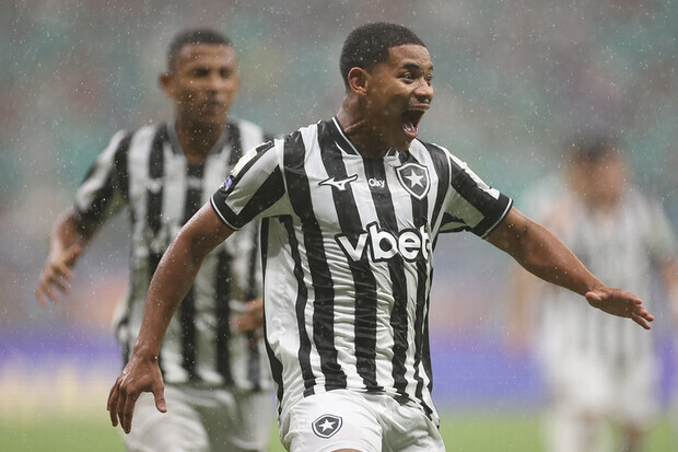 Internacional stumble to defeat against Red Bull Bragantino Internacional stumble to defeat against Red Bull Bragantino