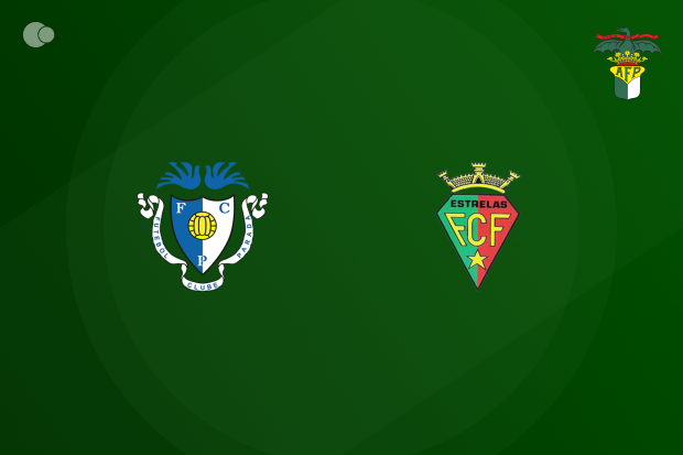 FC Parada supera Estrelas de Fânzeres (3-2) FC Parada supera Estrelas de Fânzeres (3-2)