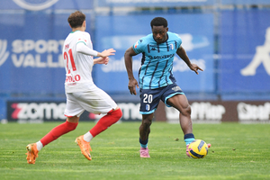 FC Vizela renova com lateral nigeriano: «Queremos fazer melhor do que na época passada»