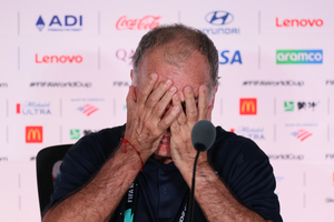 Bielsa destroçado após eliminação: «Não deixo nada ao futebol uruguaio»