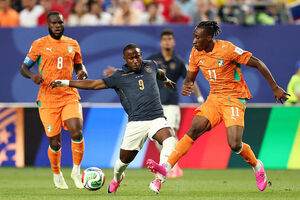 Ecuador stumble to defeat against Ivory Coast