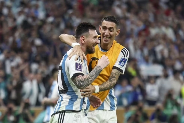 Di María: «Messi é melhor do que Cristiano Ronaldo porque tem um talento natural»