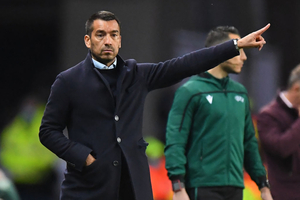 Giovanni van Bronckhorst está de regresso ao leme do Feyenoord