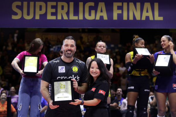 Rui Moreira sagra-se campeão no Brasil; André Sá vence em França