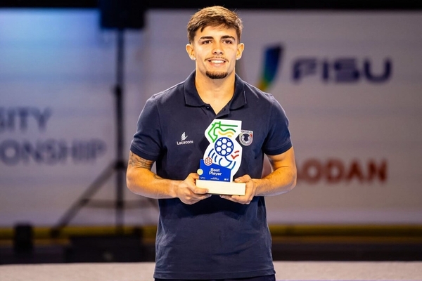Pedro Marques eleito o melhor jogador do Mundial Universitário