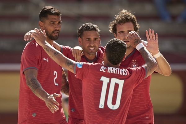 Liga Europeia: Portugal perde com Espanha na final